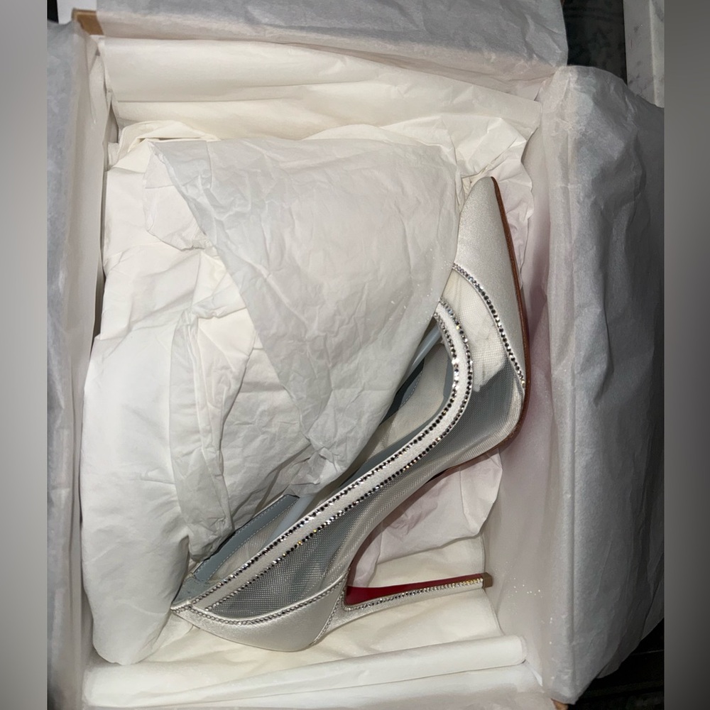 ✨ Christian Louboutin Galativi Strass 100 – Ivory Bridal Heels – Unworn ✨